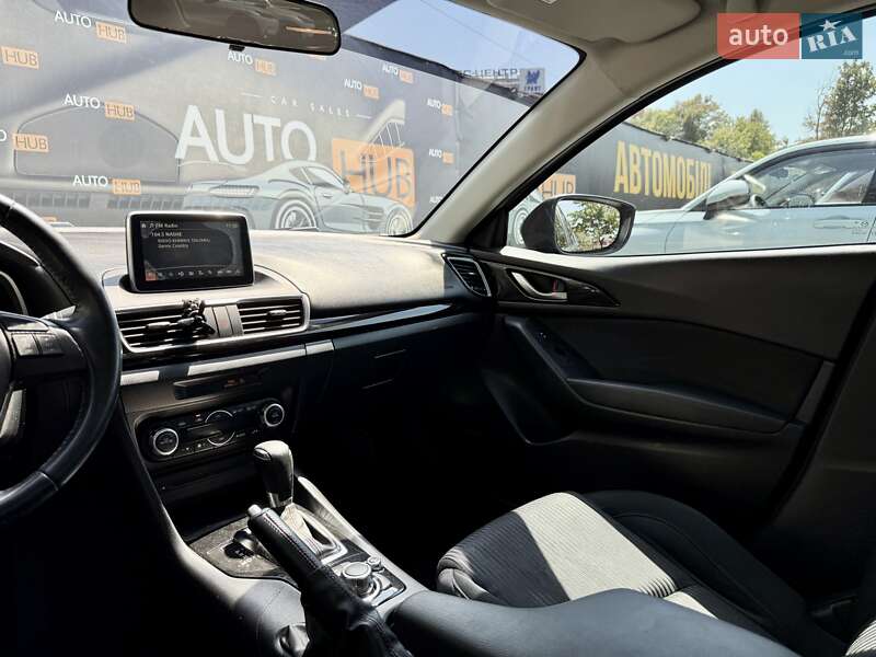 Седан Mazda 3 2014 в Харькове