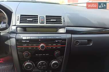 Хэтчбек Mazda 3 2008 в 