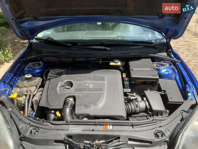 Хетчбек Mazda 3 2004 в Миколаєві