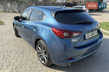 Хэтчбек Mazda 3 2018 в 