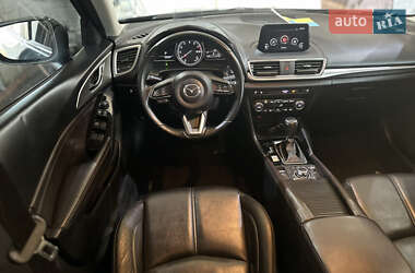 Хэтчбек Mazda 3 2018 в 