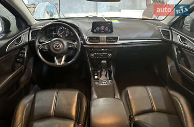 Хэтчбек Mazda 3 2018 в 