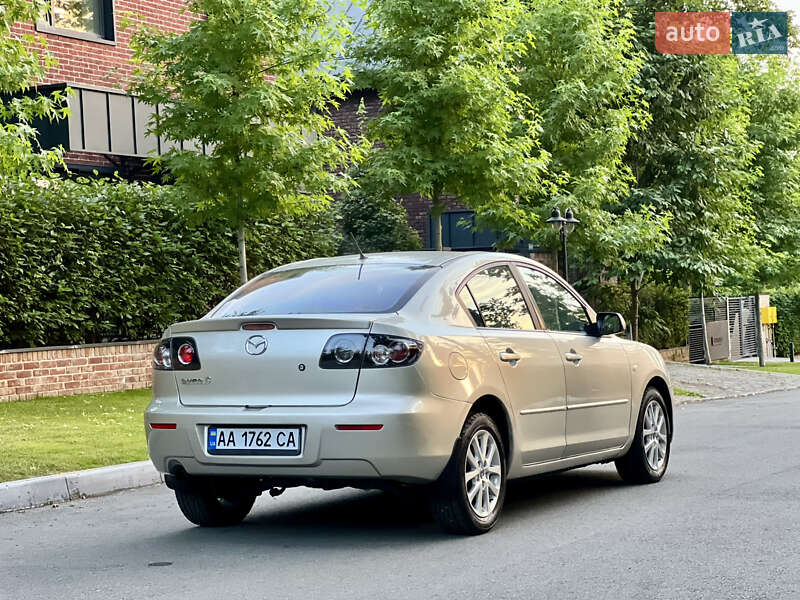 Седан Mazda 3 2007 в Києві