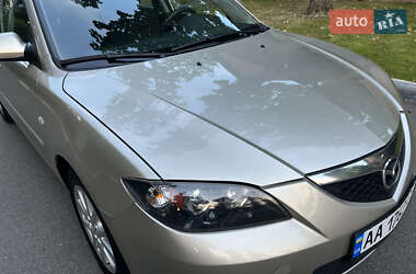 Седан Mazda 3 2007 в 