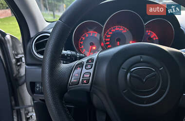 Седан Mazda 3 2007 в 