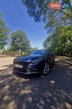 Седан Mazda 3 2018 в 