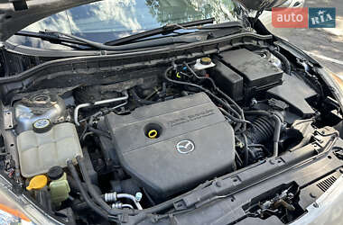 Седан Mazda 3 2010 в 