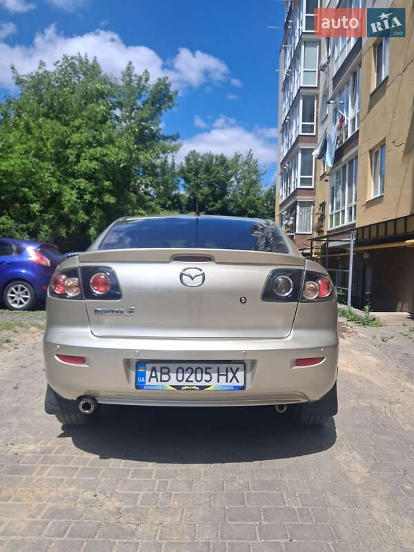 Седан Mazda 3 2007 в Виннице