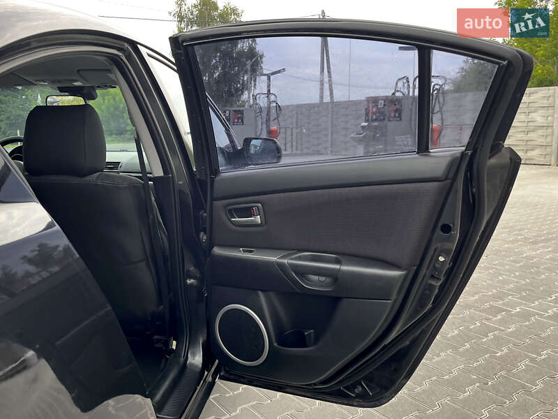Седан Mazda 3 2007 в Білій Церкві
