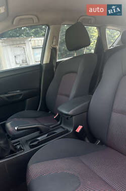 Хэтчбек Mazda 3 2006 в 