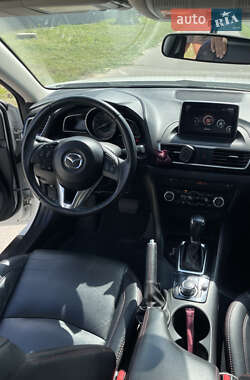 Хетчбек Mazda 3 2013 в 