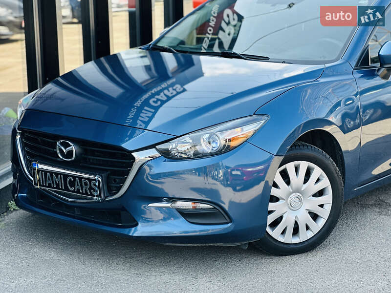 Седан Mazda 3 2016 в Харкові
