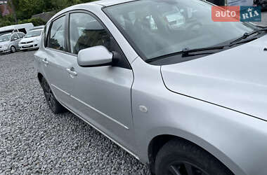 Хэтчбек Mazda 3 2006 в 