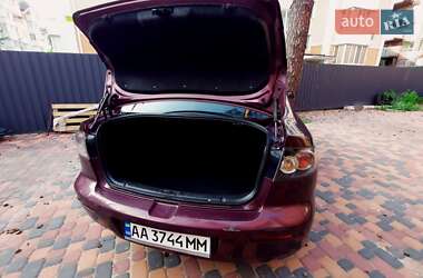 Седан Mazda 3 2007 в 