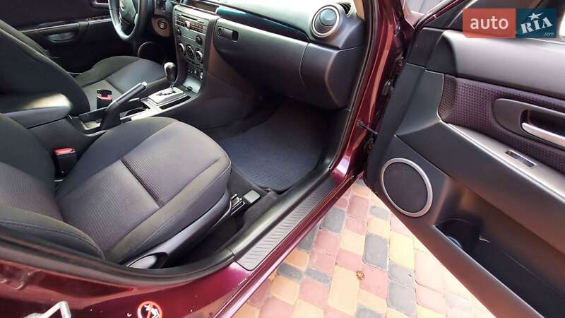 Седан Mazda 3 2007 в Києві