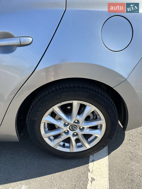 Седан Mazda 3 2015 в Ізмаїлі фото 23 Седан Mazda 3 2015 в Ізмаїлі