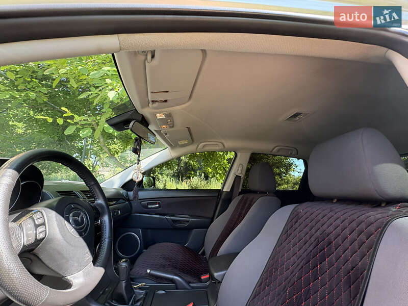 Хэтчбек Mazda 3 2008 в Киеве