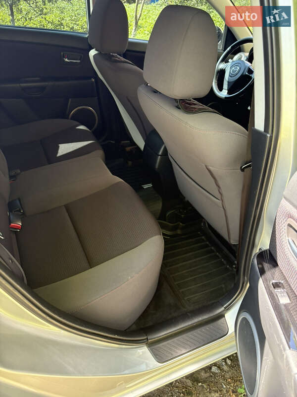 Хэтчбек Mazda 3 2008 в Киеве
