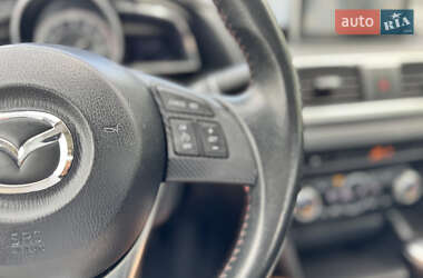 Седан Mazda 3 2014 в 