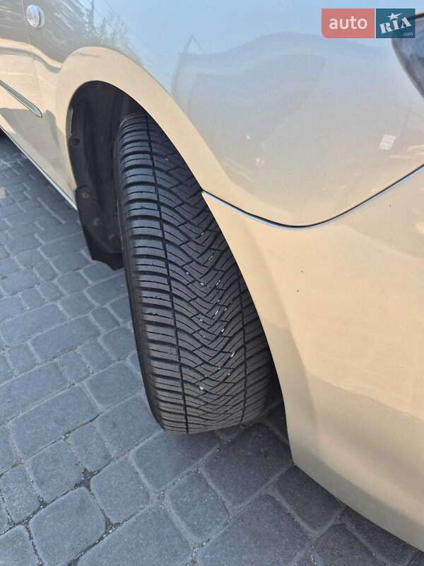 Седан Mazda 3 2006 в Днепре