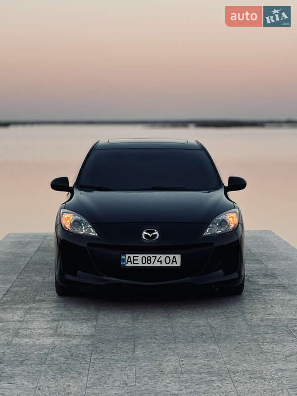 Mazda 3 2012