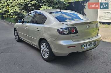 Седан Mazda 3 2009 в 