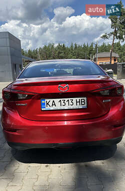 Седан Mazda 3 2015 в 