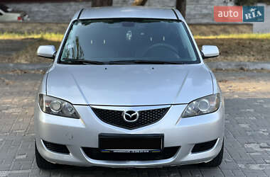 Седан Mazda 3 2006 в 