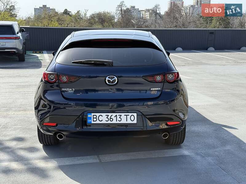Хэтчбек Mazda 3 2019 в Киеве