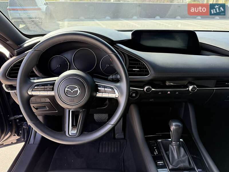 Хэтчбек Mazda 3 2019 в Киеве
