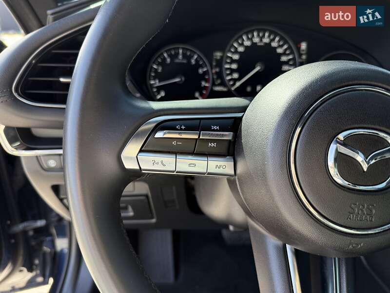 Хэтчбек Mazda 3 2019 в Киеве