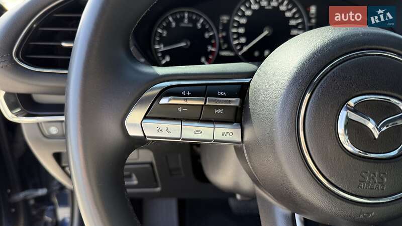 Хэтчбек Mazda 3 2019 в Киеве