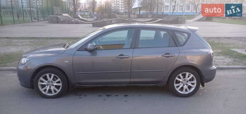 Хэтчбек Mazda 3 2007 в Киеве