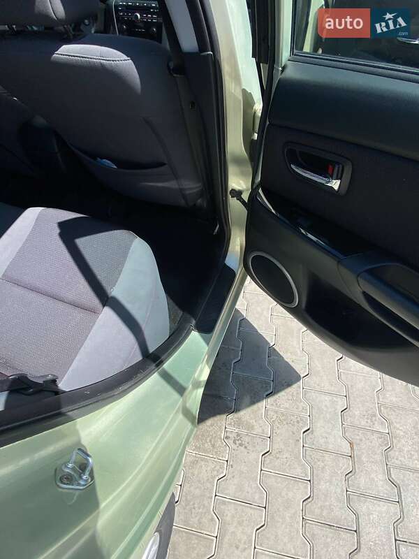 Седан Mazda 3 2008 в Киеве