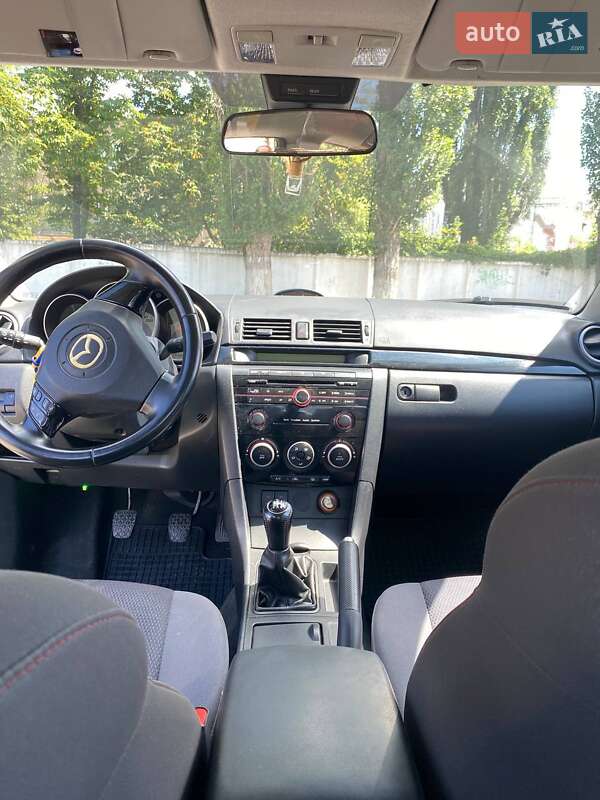 Седан Mazda 3 2008 в Киеве