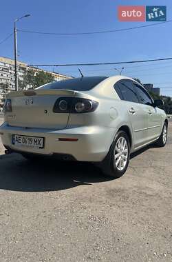 Седан Mazda 3 2008 в 