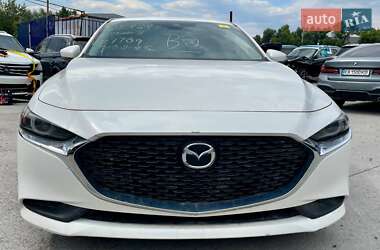 Седан Mazda 3 2018 в Києві
