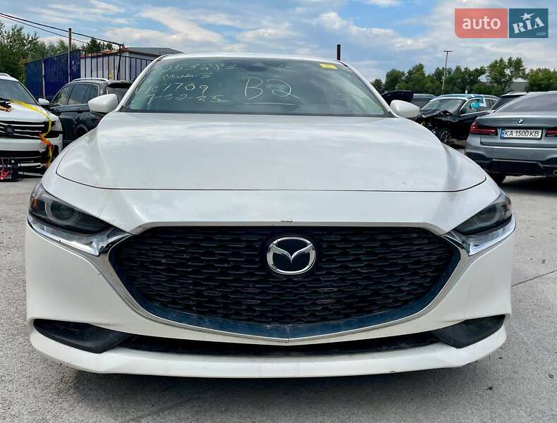 Mazda 3 2018