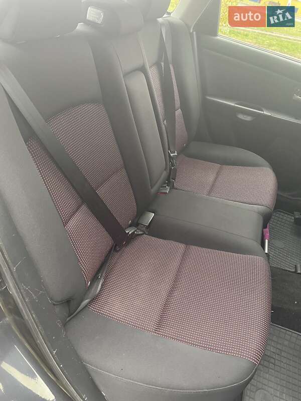Хэтчбек Mazda 3 2006 в Киеве