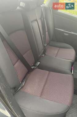 Хэтчбек Mazda 3 2006 в 