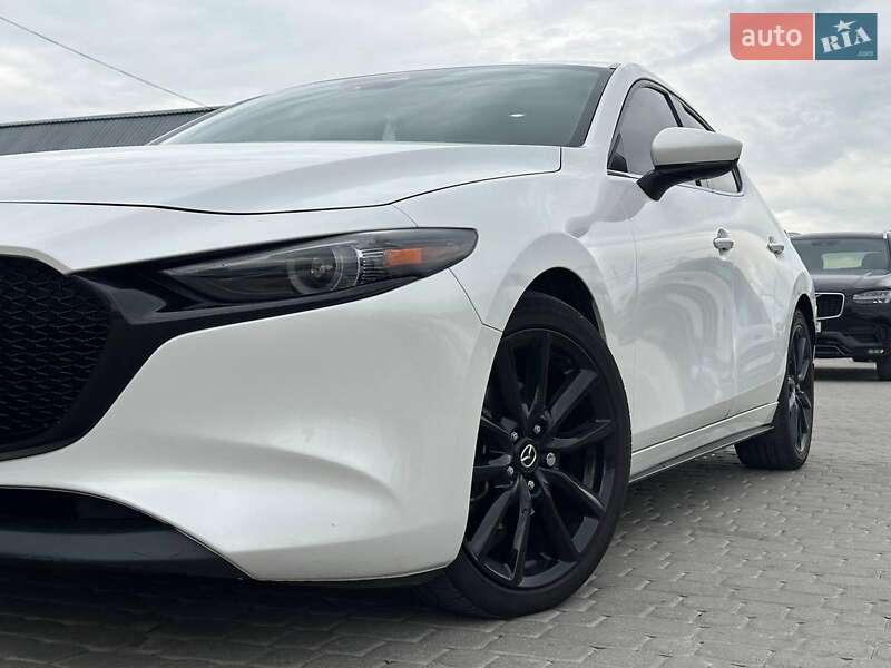 Хэтчбек Mazda 3 2019 в Львове