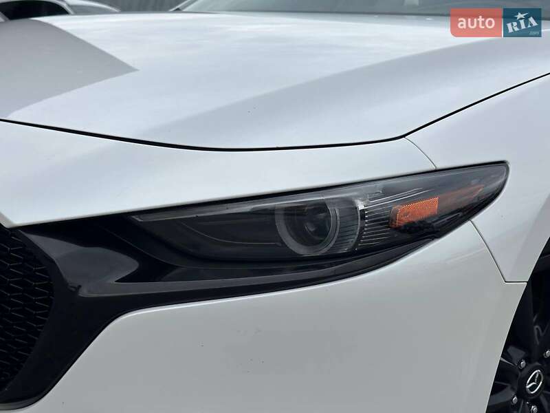 Хэтчбек Mazda 3 2019 в Львове