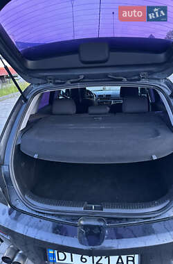 Хетчбек Mazda 3 2004 в 