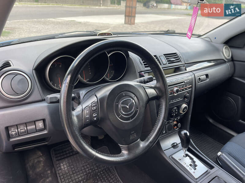 Хэтчбек Mazda 3 2006 в Черкассах