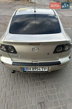Седан Mazda 3 2007 в 
