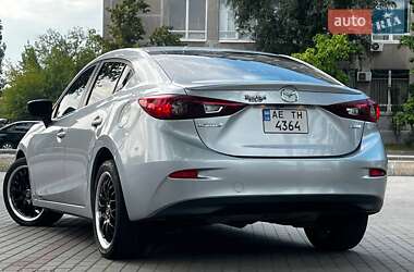 Седан Mazda 3 2017 в 
