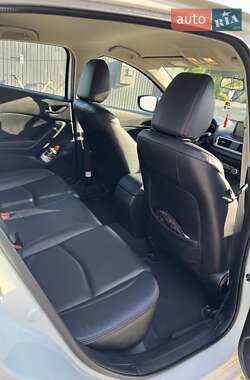 Хэтчбек Mazda 3 2014 в 