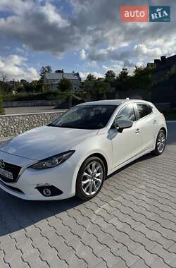 Хэтчбек Mazda 3 2014 в 