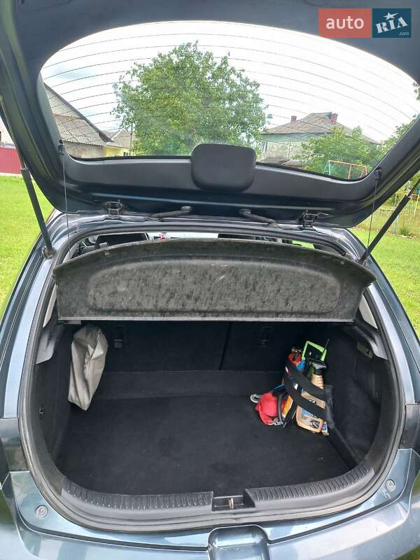 Хэтчбек Mazda 3 2008 в Николаеве