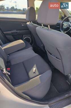 Седан Mazda 3 2008 в  фото 13 Седан Mazda 3 2008 в